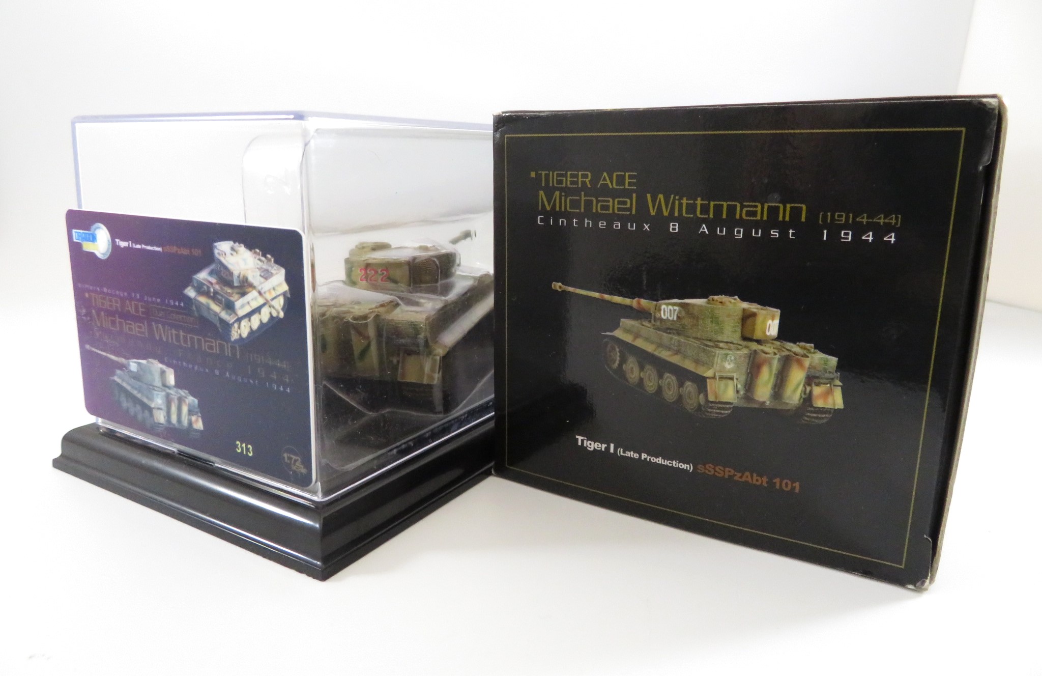 Dragon Cyber Hobby 60131 - 1:72 Tiger 1 Michael Wittmann, Tiger Ace Dual Collection, Normandy, France 1944 - Image 5