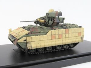 Neo Dragon Armor 63125 - 1:72 M2A3 BRADLEY w/ERA, Camouflage