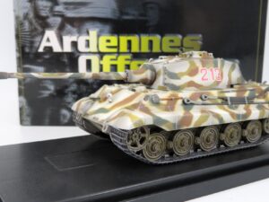 Dragon Cyber Hobby 60142 - 1:72 King Tiger (Henschel Turret) s.Pz.Abt. 501, Ardennes Offensive